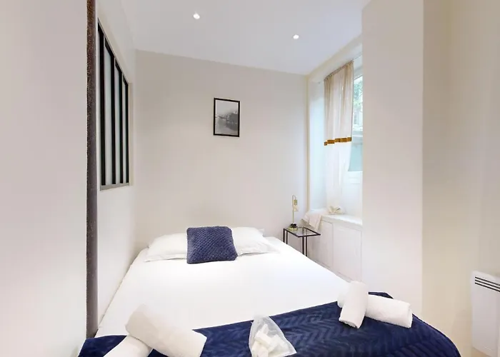 205-suite Valmy
