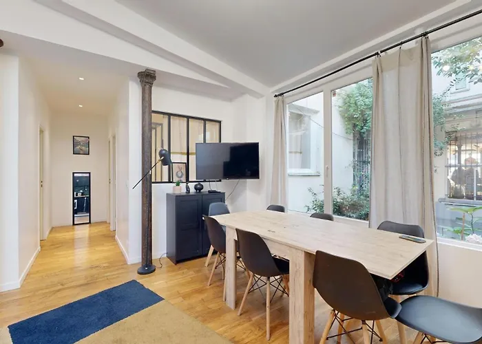 205-suite Valmy Apartmán
