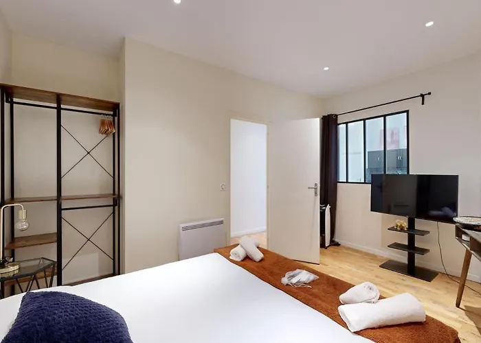 205-suite Valmy Apartmán *